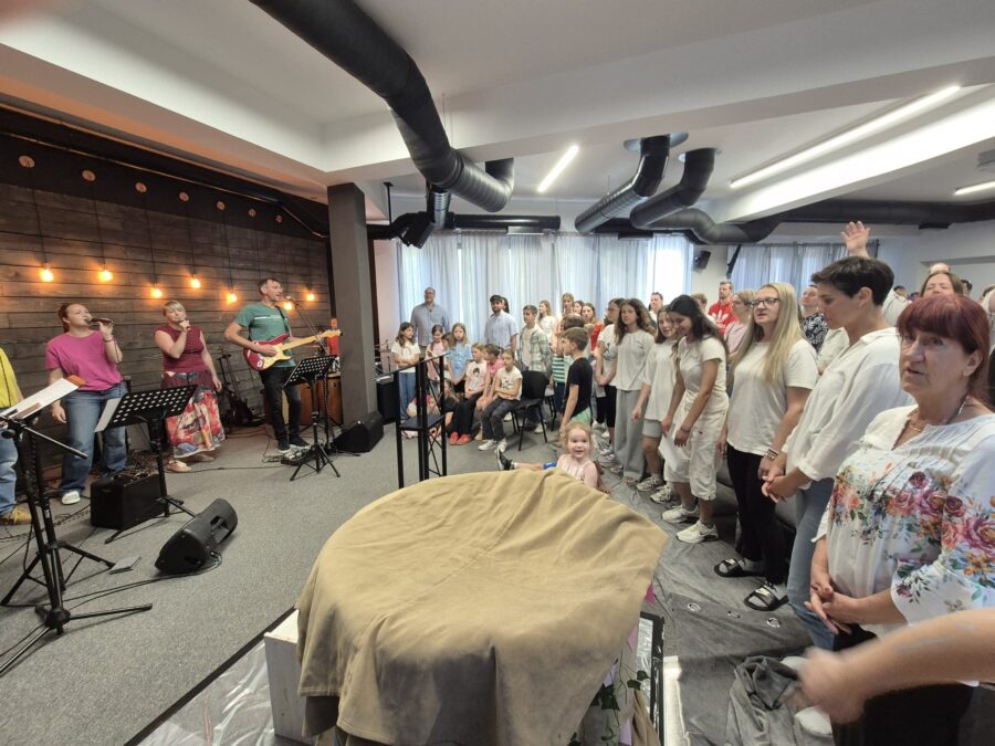 Pentekost u znaku radosti, zajedništva i novih početaka 17 - EC Novi savez