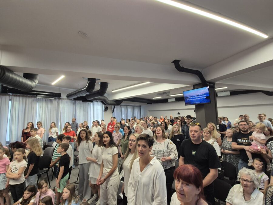 Pentekost u znaku radosti, zajedništva i novih početaka 14 - EC Novi savez