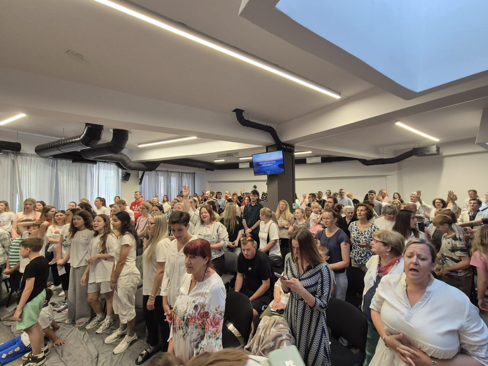 Pentekost u znaku radosti, zajedništva i novih početaka - EC Novi savez